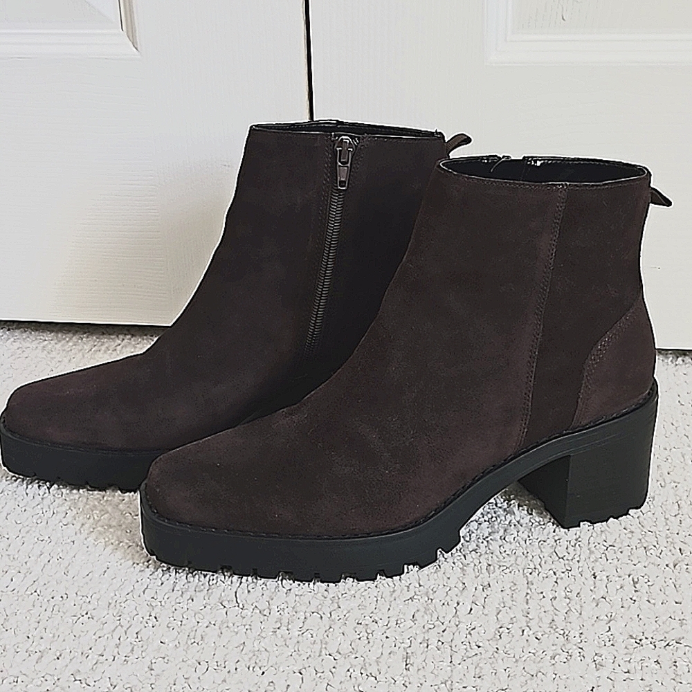 Andre Assous Ankle Boot